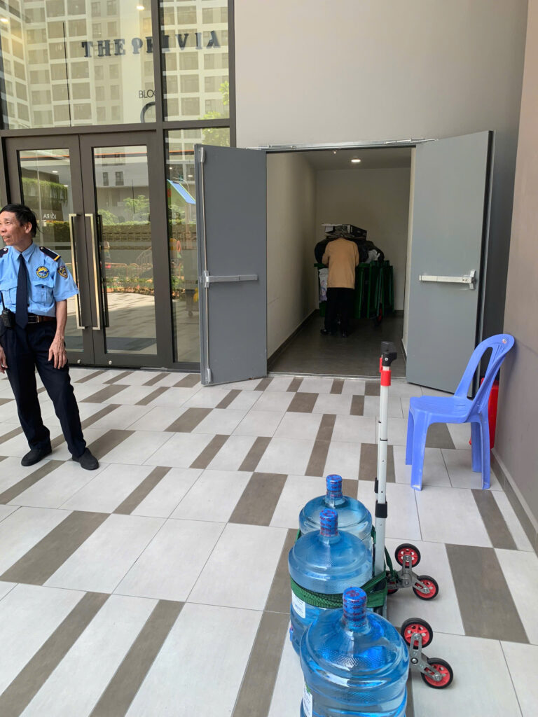 Giao nước đóng bình Privia Khang Điền