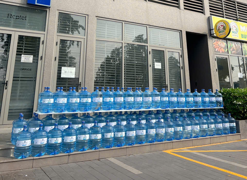 mua nuoc binh tai chung cu westgate an gia