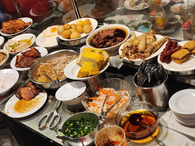 Món ăn kèm cơm tấm gần chung cư westgate